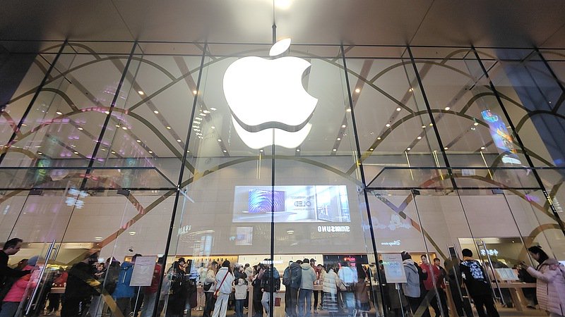 iPhone热销叠加中国市场回暖，苹果三季报创三年