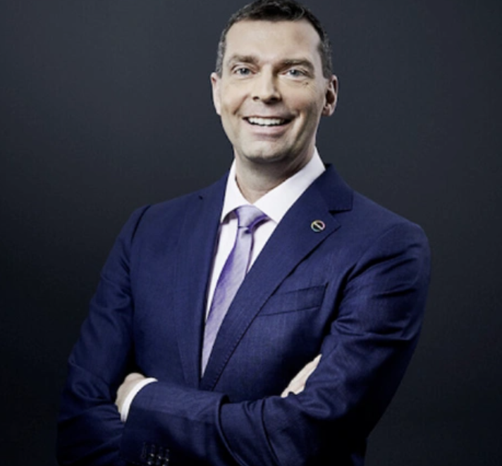 陶氏CEO称清理霍尔木兹海峡或需近一年时间