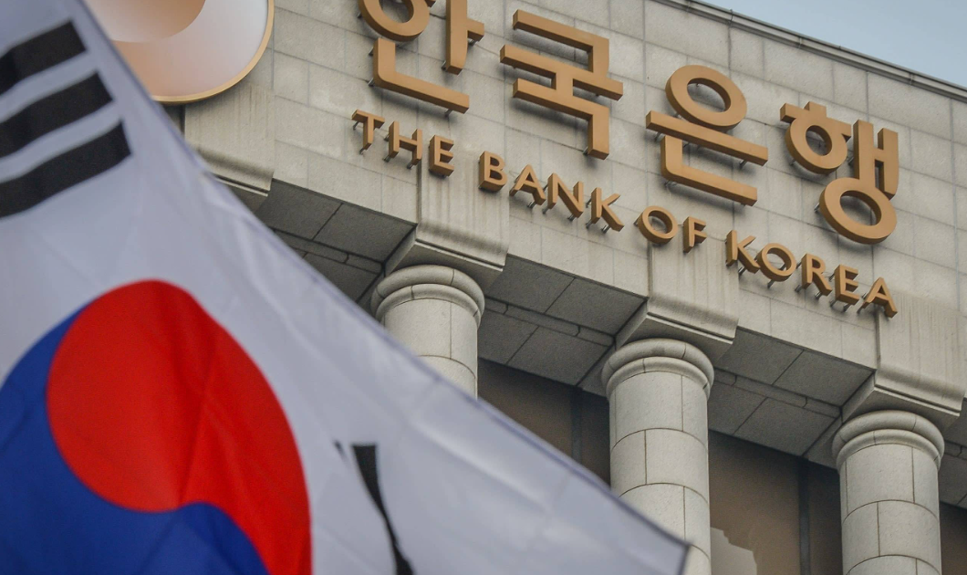 韩国央行保留2026年降息选项 并警示风险持续存在